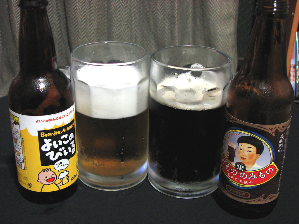 맥주잔 — 사케 180ml와 맥주의 알코올량 비교